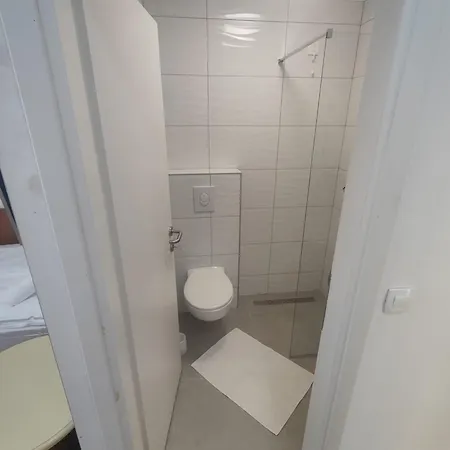 Jelena Hotel
